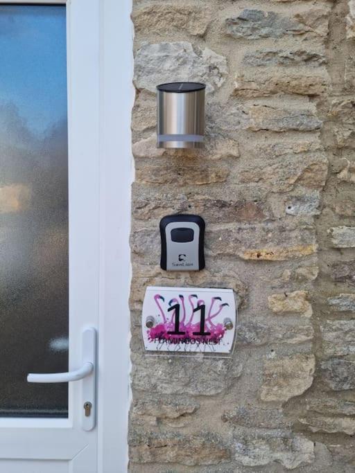 Flamingos Nest Countryside - Bicester Village - Blenheim Palace - Wifi- Free Parking Appartement *